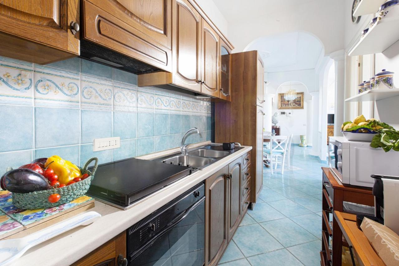 Amore Rentals - Appartamento Cielomare Sorrento Eksteriør billede