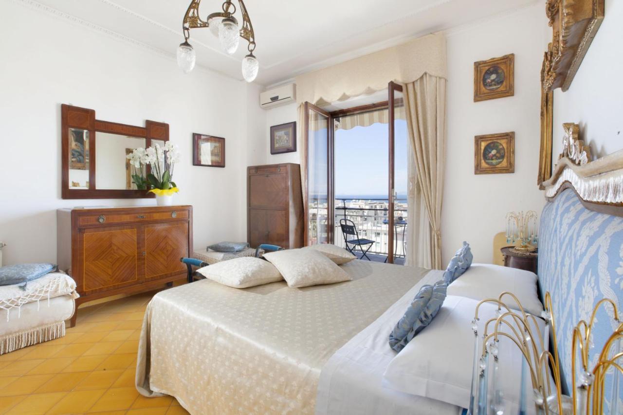 Amore Rentals - Appartamento Cielomare Sorrento Eksteriør billede